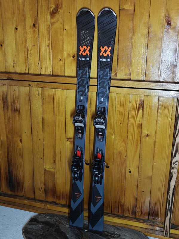 NOVÉ LYŽE VOLKL DEACON XT 147CM --MODEL 2024--